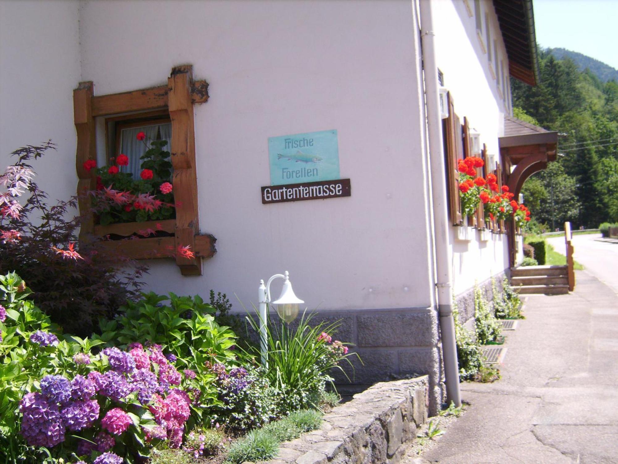 Gasthaus Zur Erle Simonswald Eksteriør billede