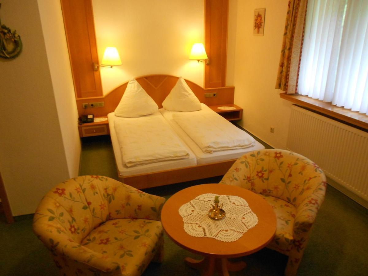 Gasthaus Zur Erle Simonswald Værelse billede